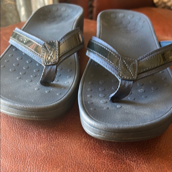 Vionic High Tide Women's Sandals - Picture 4 of 8